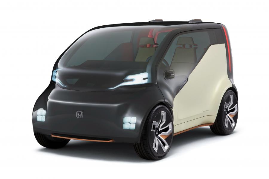  Honda NeuV Concept 2017 года  (фото 15 из 17)